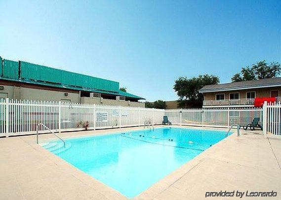 Rodeway Inn West Dodge Omaha Facilidades foto
